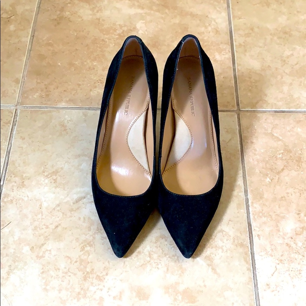 Banana Republic Madison Pumps